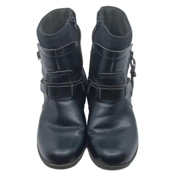 Clarks Black Ankle Boots W/ Dual Zipper Design - Picture 2 of 13